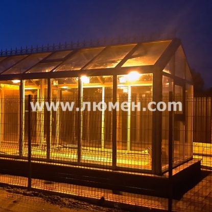 Теплица ночью