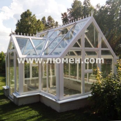 Теплица с стеклопакетами